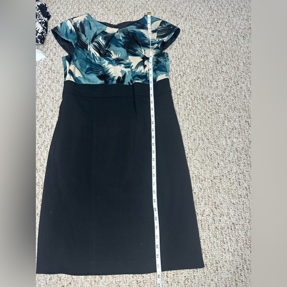 Ann Taylor Blue and White Asymmetrical Sheath Dress size 4P - Picture 4 of 6